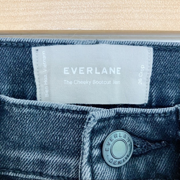 Everlane Cheeky Bootcut Jean Crop Charcoal Black Size 26 - Picture 10 of 13